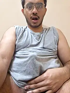 Snapshot of alesssterling chatting on 03/22/25, 02:58 alesssterling online show from 03/22/25, 02:58