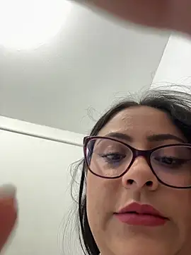 Sol biglips online show from 02/11/26, 04:45