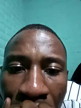 Snapshot of HandsomeBuoyy21 chatting on 03/12/26, 10:49 HandsomeBuoyy21 online show from 03/12/26, 10:49