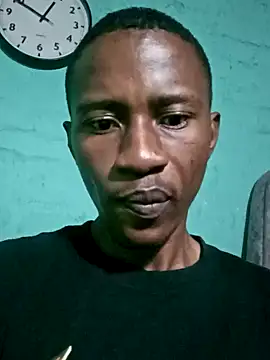 Snapshot of HandsomeBuoyy21 chatting on 03/23/26, 01:59 HandsomeBuoyy21 online show from 03/23/26, 01:59