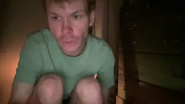 Snapshot of Mikeswanston chatting on 01/12/26, 03:01 Mikeswanston online show from 01/12/26, 03:01