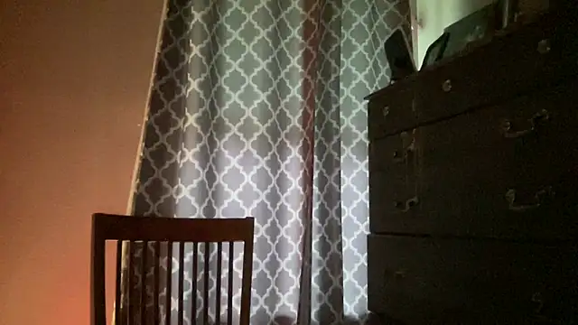 Snapshot of Mikeswanston chatting on 03/09/26, 04:33 Mikeswanston online show from 03/09/26, 04:33