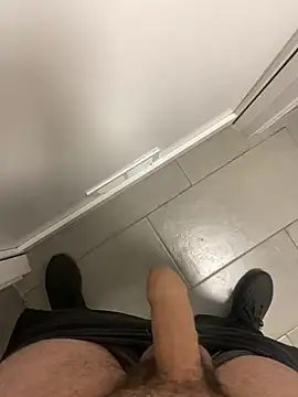 Snapshot of _themask_ chatting on 01/09/25, 12:14 themask online show from 01/09/25, 12:14