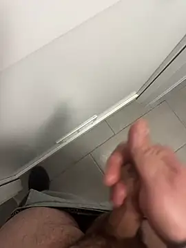 Snapshot of _themask_ chatting on 01/16/25, 07:41 themask online show from 01/16/25, 07:41