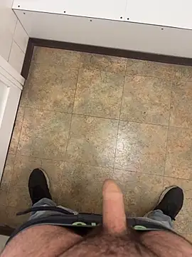 Snapshot of _themask_ chatting on 09/30/25, 08:52 themask online show from 09/30/25, 08:52