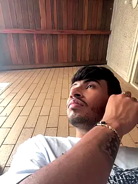 Snapshot of tom_thick chatting on 01/08/26, 07:16 tom thick online show from 01/08/26, 07:16