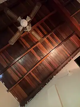 Snapshot of tom_thick chatting on 01/14/26, 08:58 tom thick online show from 01/14/26, 08:58