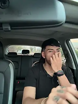 Snapshot of tom_thick chatting on 03/03/26, 11:27 tom thick online show from 03/03/26, 11:27