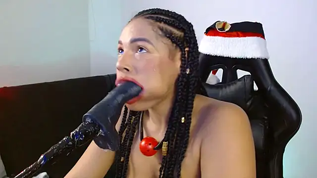 Anabel693 online show from 12/28/24, 10:25