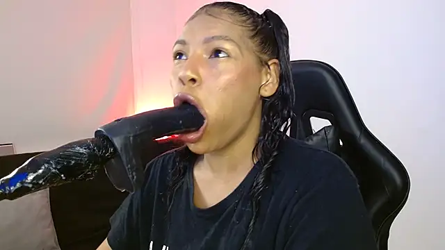 Anabel693 online show from 03/11/25, 07:37