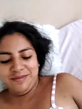 Snapshot of Valeer_abby chatting on 12/26/24, 11:32 Valeer abby online show from 12/26/24, 11:32