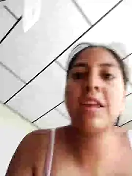 Snapshot of Valeer_abby chatting on 12/27/24, 12:56 Valeer abby online show from 12/27/24, 12:56