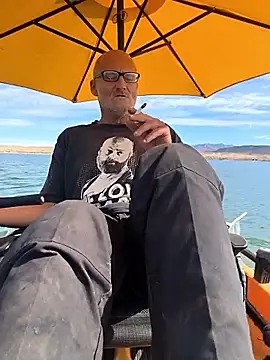 FloppyPickle4u online show from 04/24/26, 04:42