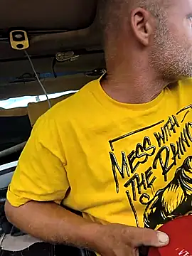 FloppyPickle4u online show from 04/26/26, 05:54