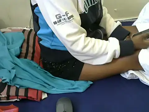 Ma-yolo001 online show from 02/14/25, 07:28