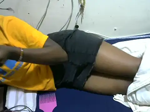 Ma-yolo001 online show from 02/15/25, 06:01