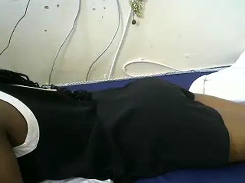 Ma-yolo001 online show from 02/21/25, 11:01