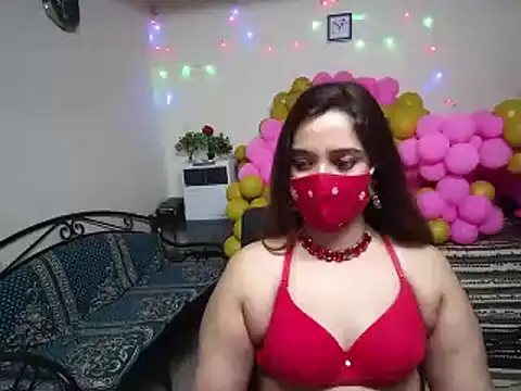 Snapshot of Arushisingh8888 chatting on 12/20/24, 12:16 Arushisingh8888 online show from 12/20/24, 12:16