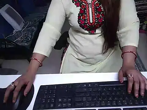 Snapshot of Arushisingh8888 chatting on 01/23/25, 10:11 Arushisingh8888 online show from 01/23/25, 10:11
