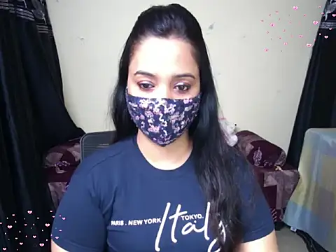 Snapshot of Arushisingh8888 chatting on 01/17/26, 12:43 Arushisingh8888 online show from 01/17/26, 12:43