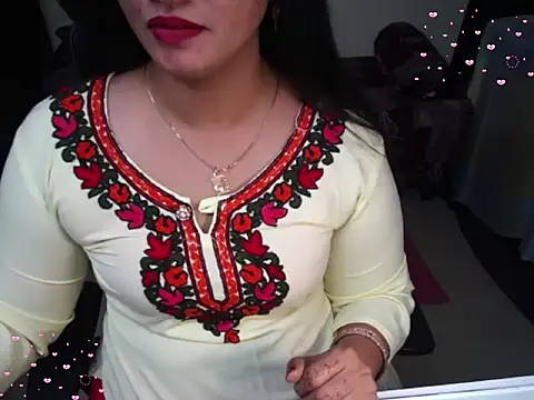 Snapshot of Arushisingh8888 chatting on 01/19/26, 11:25 Arushisingh8888 online show from 01/19/26, 11:25