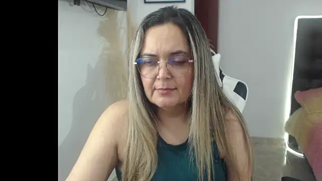 samy vsn online show from 11/18/25, 07:18