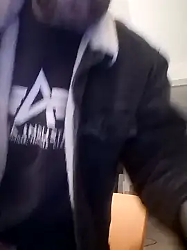 Antonio Vatooo online show from 02/18/25, 06:26