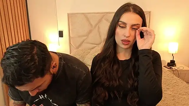 teseo and afroditha  online show from 11/26/25, 04:02