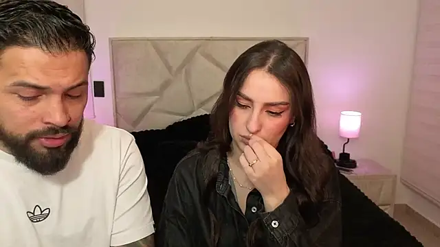 teseo and afroditha  online show from 03/12/26, 04:29