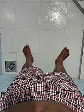 slave pansilu online show from 04/25/26, 11:02