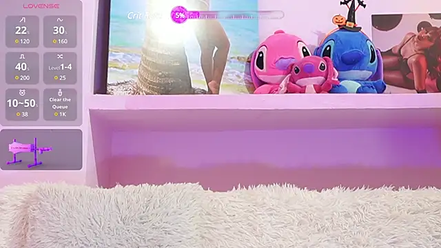 Snapshot of adri_crof chatting on 12/09/24, 12:56 adri crof online show from 12/09/24, 12:56