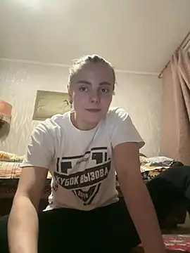 Snapshot of AlisaKissss chatting on 01/05/25, 07:39 AlisaKissss online show from 01/05/25, 07:39