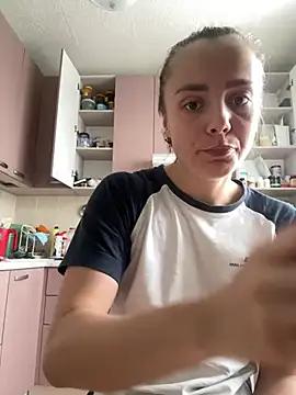 Snapshot of AlisaKissss chatting on 02/14/25, 06:12 AlisaKissss online show from 02/14/25, 06:12