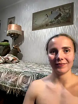 Snapshot of AlisaKissss chatting on 09/27/25, 07:52 AlisaKissss online show from 09/27/25, 07:52