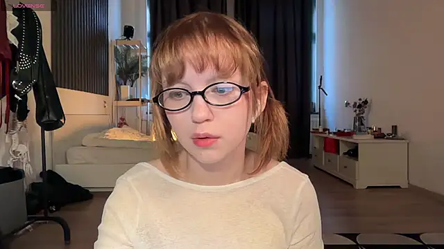 electric babe online show from 11/19/25, 11:21