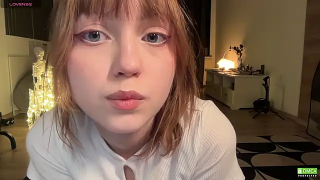 electric babe online show from 12/21/25, 02:24