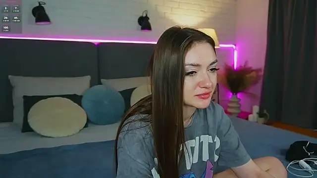 Snapshot of Micky__love chatting on 02/11/25, 08:42 Micky love online show from 02/11/25, 08:42