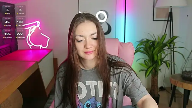 Snapshot of Micky__love chatting on 03/10/25, 04:17 Micky love online show from 03/10/25, 04:17