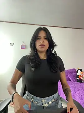 Snapshot of _elektrah chatting on 05/10/26, 12:16 elektrah online show from 05/10/26, 12:16