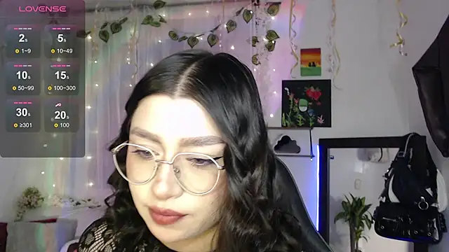 mily thomson b  online show from 10/02/25, 03:02