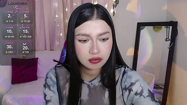 mily thomson b  online show from 06/12/26, 12:31