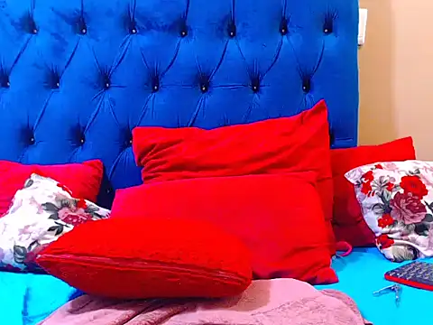 Snapshot of ebonycandy10 chatting on 02/21/26, 07:09 ebonycandy10 online show from 02/21/26, 07:09