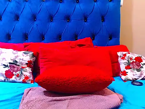 Snapshot of ebonycandy10 chatting on 02/22/26, 07:19 ebonycandy10 online show from 02/22/26, 07:19