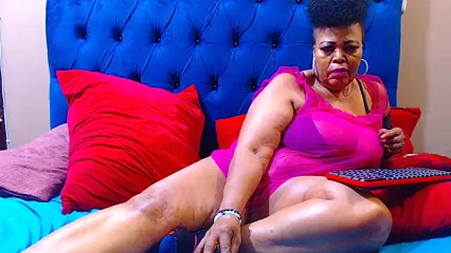 Snapshot of ebonycandy10 chatting on 03/02/26, 08:48 ebonycandy10 online show from 03/02/26, 08:48