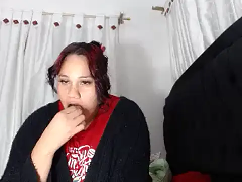 Snapshot of melissa4855 chatting on 12/24/24, 01:59 melissa4855 online show from 12/24/24, 01:59