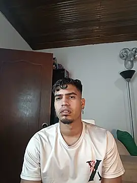 Snapshot of jaden_98_ chatting on 03/21/26, 11:41 jaden 98 online show from 03/21/26, 11:41