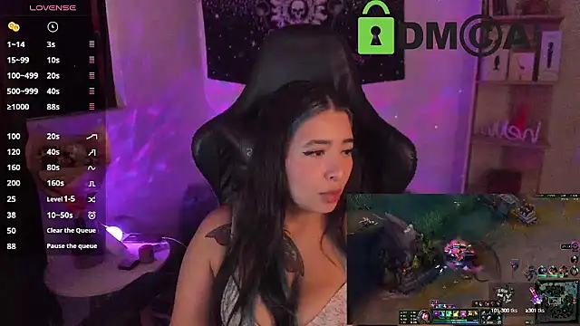 sweetcoralinee online show from 02/12/25, 09:20