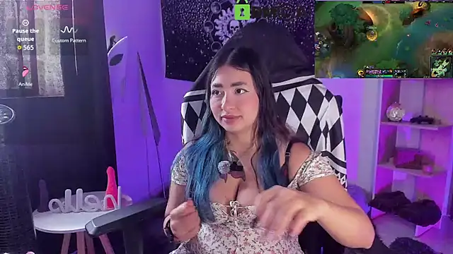 sweetcoralinee online show from 03/07/26, 04:37