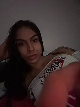 Snapshot of juannaa_lovee chatting on 04/11/26, 09:52 juannaa lovee online show from 04/11/26, 09:52
