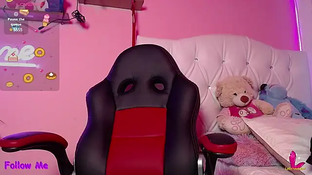 HECATE 23 online show from 03/22/25, 01:08